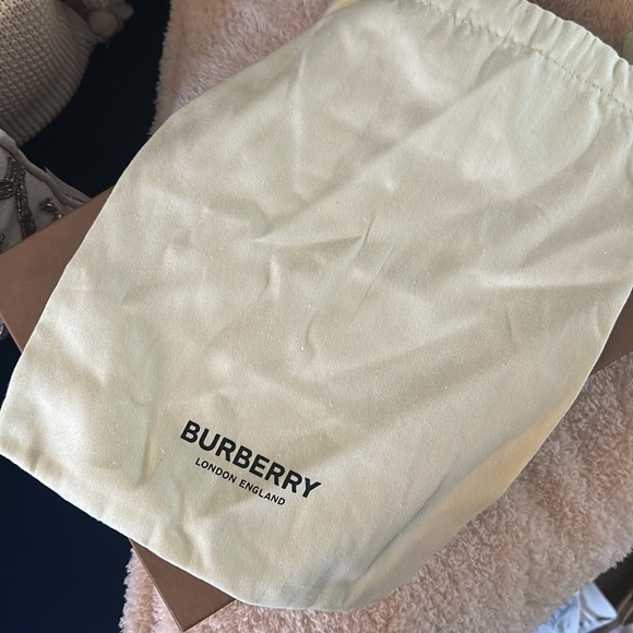 House Check and Leather Sneakers - Picture 6 of 7